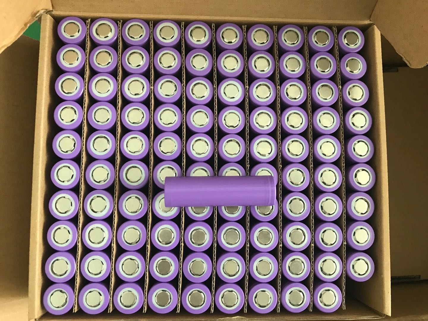 鋰離子電池18650   2000mAh